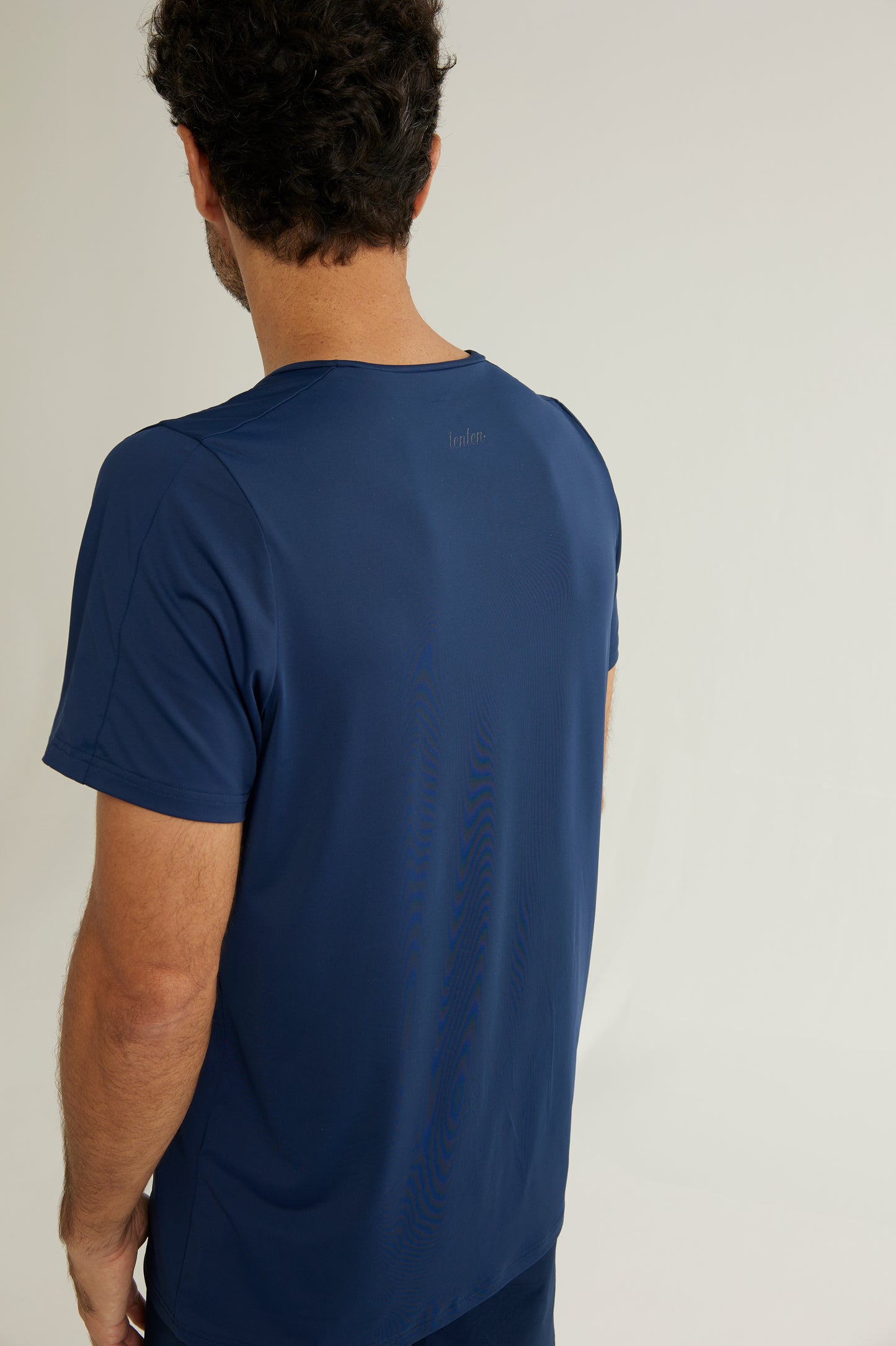 BASELINE SEAMLESS T-SHIRT